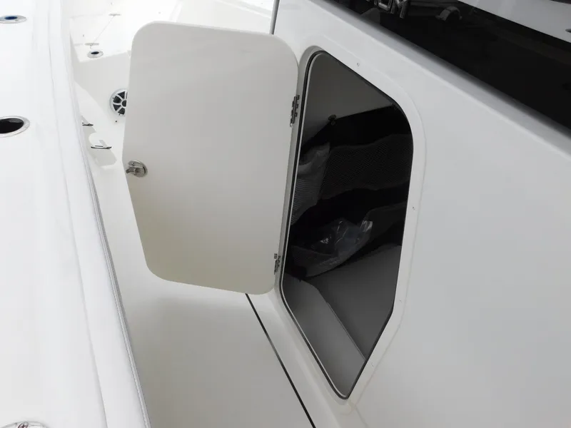 Slide: The Image of Parker Marine 294 Fathom 2026 - 20