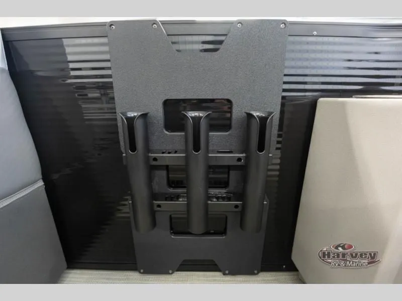 Slide: The Image of Fishing rod holder on Sportfisher Sport 23-2S RL 2026 boat. - 13