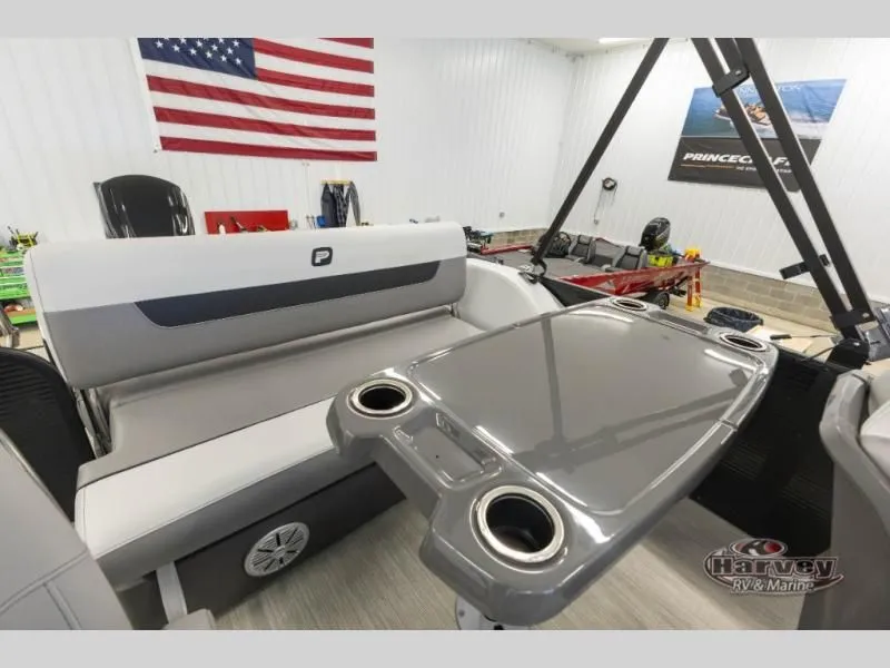 Slide: The Image of Interior of Sportfisher Sport 23-2S RL 2026 with table and seating. - 17