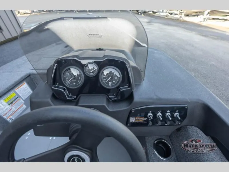Slide: The Image of Holiday 162 SC MAX 2026 - 12