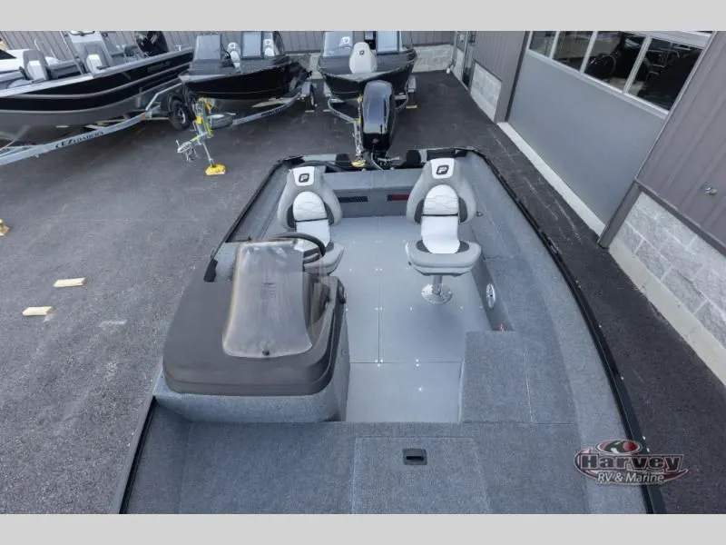 Slide: The Image of Holiday 162 SC MAX 2026 - 5