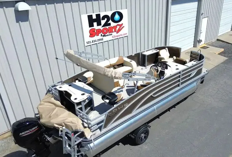 Slide: The Image of Lowe Fishing SF 214 2024 - 3