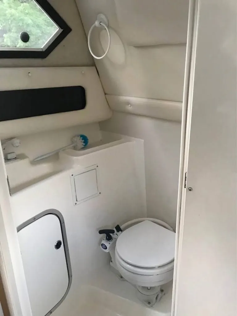 Slide: The Image of Bayliner 2859 1998 - 5