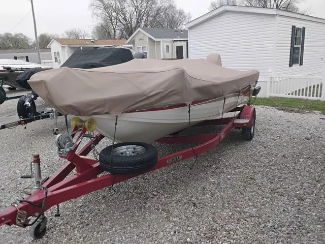 The Image of Crestliner Fish Hawk 1650 Tiller 2005 - 1