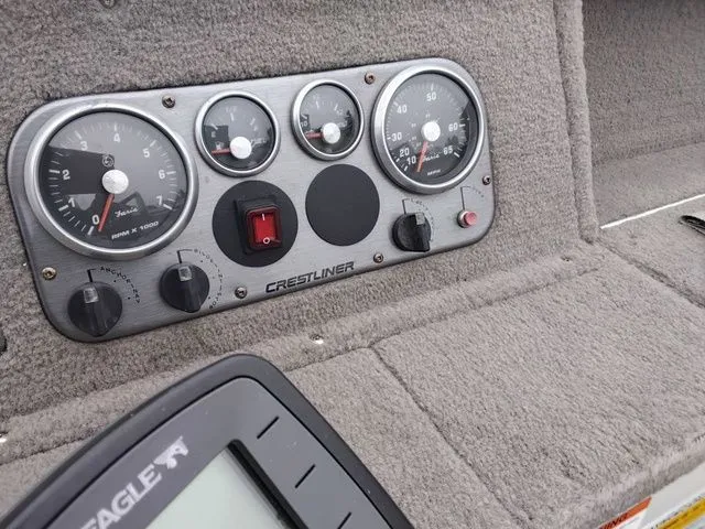 Slide: The Image of Crestliner Fish Hawk 1650 Tiller 2005 - 6