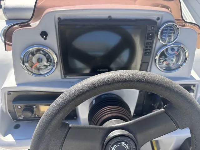 Slide: The Image of Avalon GS Cruise 21 FT 2022 - 24