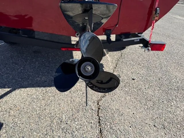 Slide: The Image of Tracker Bass Tracker Classic XL 2021 - 10