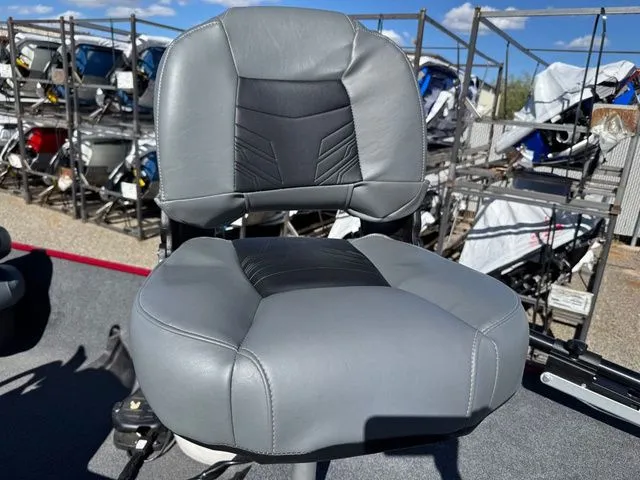 Slide: The Image of Tracker Bass Tracker Classic XL 2021 - 20