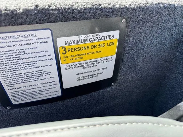 Slide: The Image of Tracker Bass Tracker Classic XL 2021 - 28