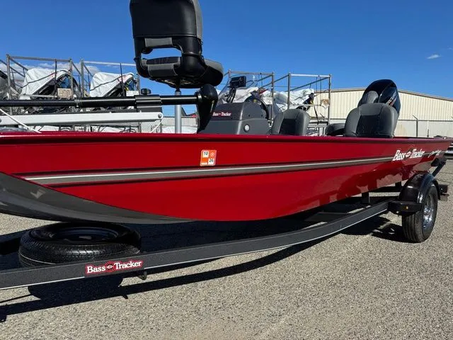 Slide: The Image of Tracker Bass Tracker Classic XL 2021 - 34