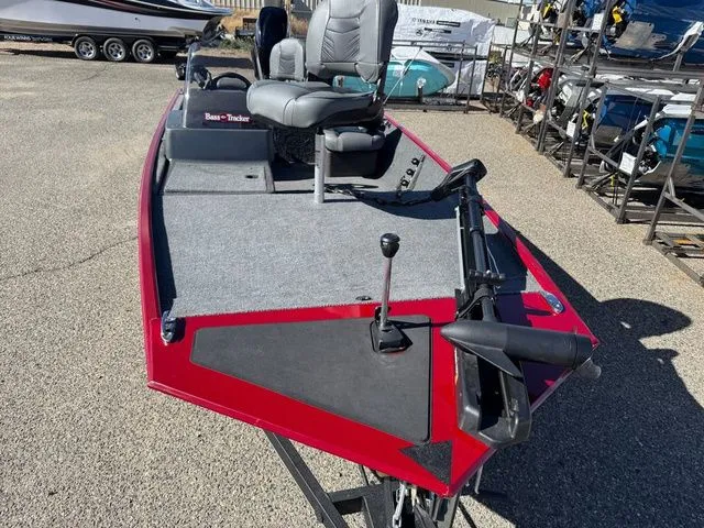 Slide: The Image of Tracker Bass Tracker Classic XL 2021 - 4