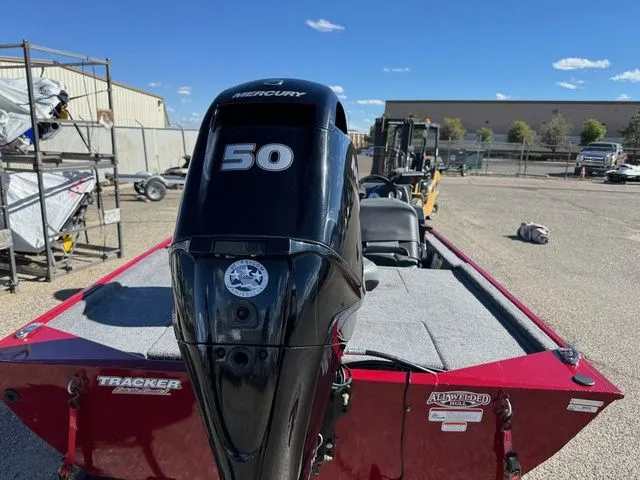 Slide: The Image of Tracker Bass Tracker Classic XL 2021 - 8