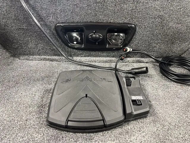 Slide: The Image of Tracker Pro Guide V-175 Combo 2026 - 28