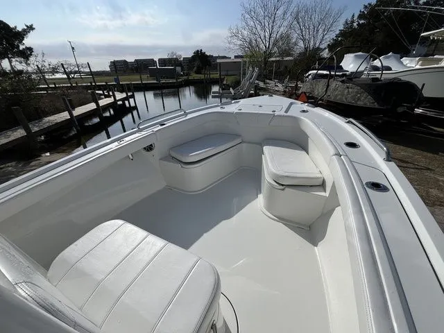 Slide: The Image of Parker Marine 230 Coastal 2026 - 10