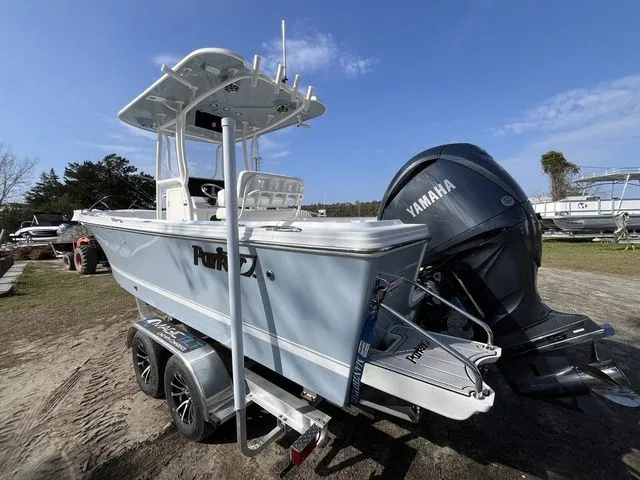 Slide: The Image of Parker Marine 230 Coastal 2026 - 6