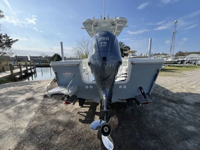 Slide: The Image of Parker Marine 230 Coastal 2026 - 7