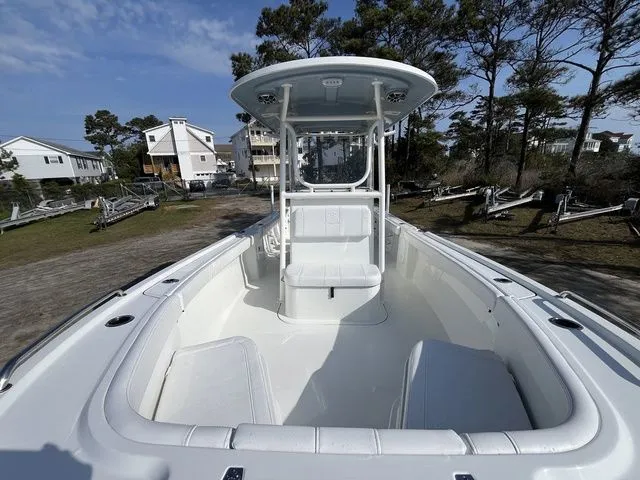 Slide: The Image of Parker Marine 230 Coastal 2026 - 9