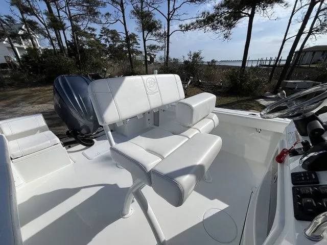 Slide: The Image of Parker Marine 230 Coastal 2026 - 11
