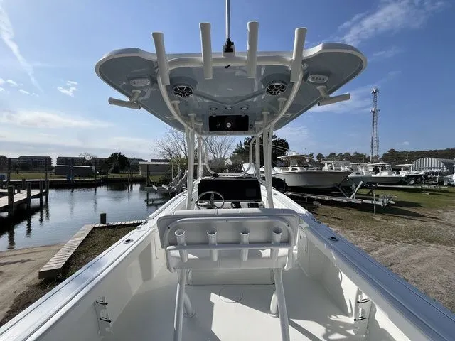 Slide: The Image of Parker Marine 230 Coastal 2026 - 14