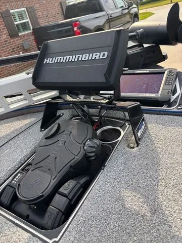 Slide: The Image of Skeeter FX 21 2018 - 5