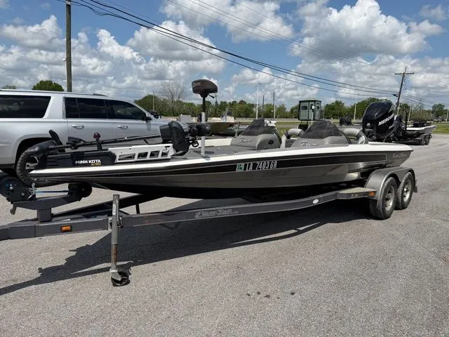 The Image of Blazer Pro V 210 2003 - 1