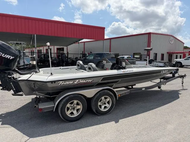 Slide: The Image of Blazer Pro V 210 2003 - 3