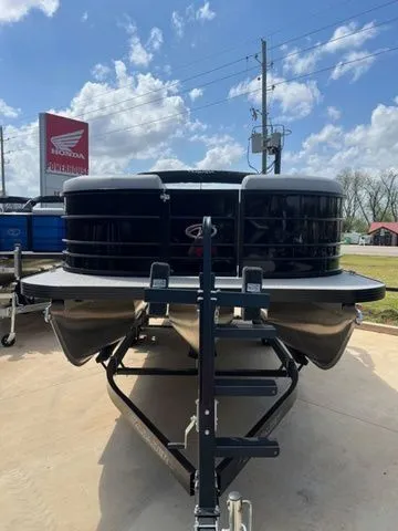 Slide: The Image of Veranda Vista View 20 2026 - 2