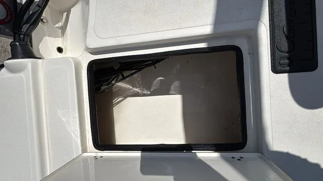 Slide: The Image of Mako 18 LTS 2019 - 9