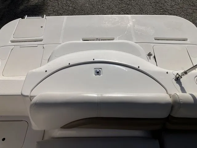 Slide: The Image of Hurricane 201 GS 2004 - 21