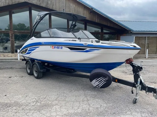 Slide: The Image of Yamaha AR210 2018 - 4