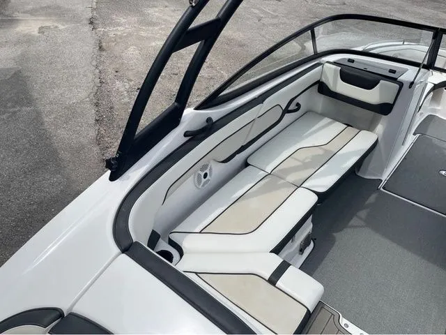 Slide: The Image of Yamaha AR210 2018 - 6