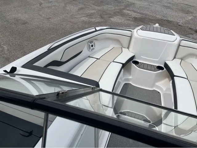 Slide: The Image of Yamaha AR210 2018 - 8