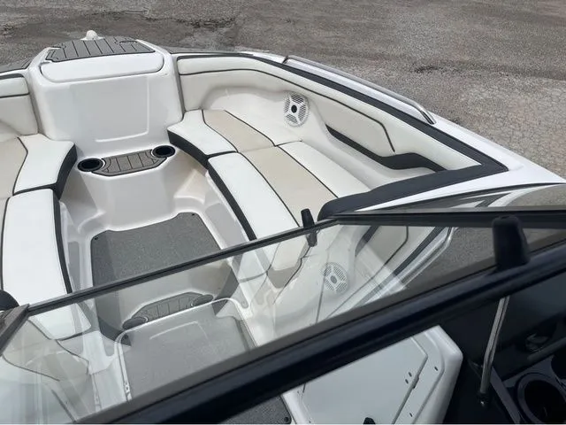 Slide: The Image of Yamaha AR210 2018 - 9