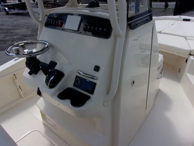 Slide: The Image of Grady-White 231 Coastal Explorer 2024 - 12