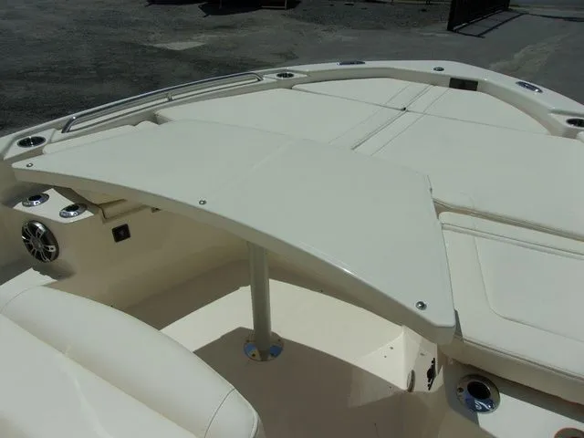 Slide: The Image of Grady-White 231 Coastal Explorer 2024 - 5