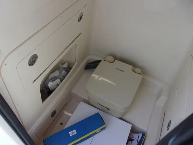 Slide: The Image of Grady-White 231 Coastal Explorer 2024 - 9