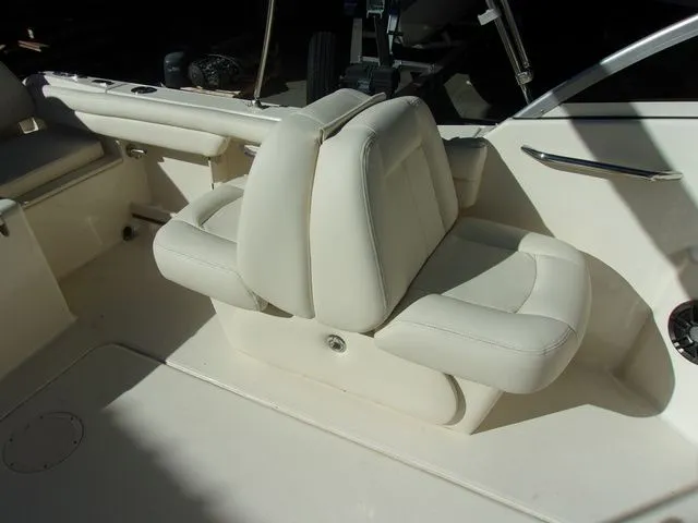 Slide: The Image of Grady-White Freedom 215 2024 - 5