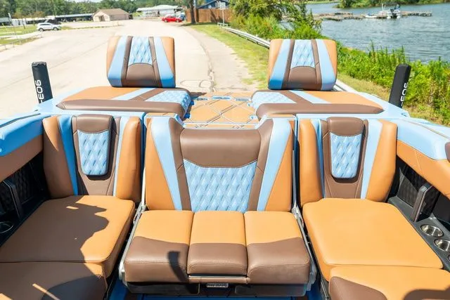 Slide: The Image of Malibu M230 2026 - 7