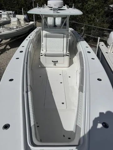 Slide: The Image of BlackWater 36 Sportfish 2014 - 34