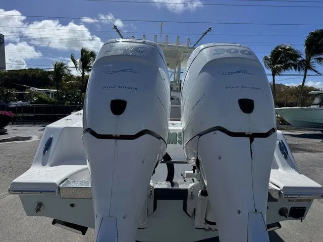 Slide: The Image of BlackWater 36 Sportfish 2014 - 4