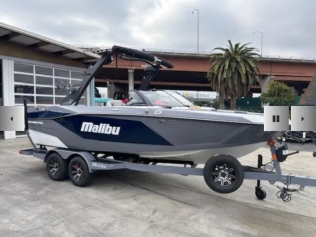 Slide: The Image of Malibu Wakesetter 21 LX 2026 - 4