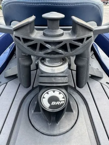 Slide: The Image of Sea-Doo GTX 2023 - 18