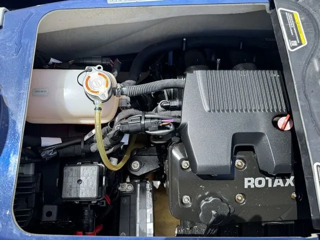 Slide: The Image of Sea-Doo GTX 2023 - 19