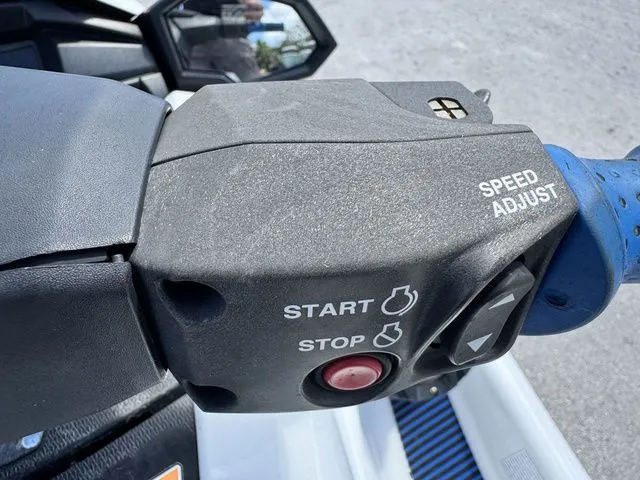 Slide: The Image of Yamaha VX Deluxe 2022 - 15