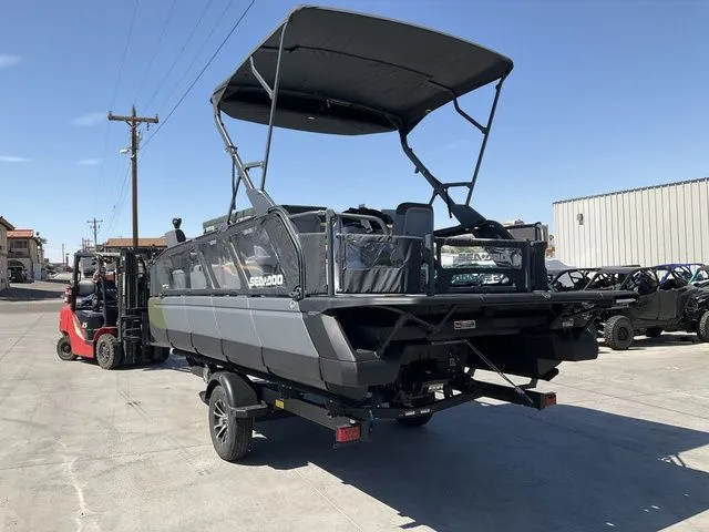 Slide: The Image of Sea-Doo Switch Fish 21 2025 - 7