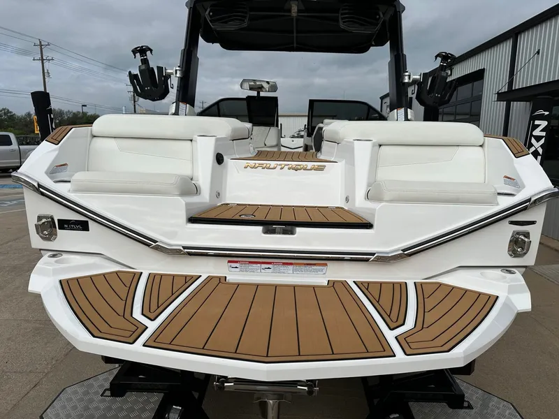 Slide: The Image of Nautique G23 2023 - 11