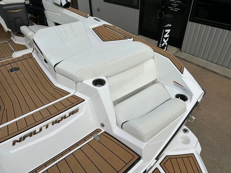 Slide: The Image of Nautique G23 2023 - 14