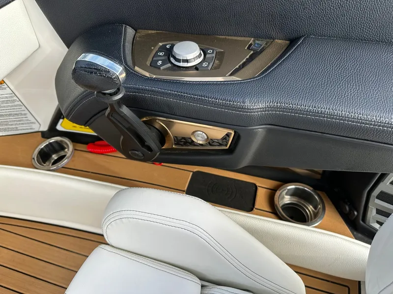 Slide: The Image of Nautique G23 2023 - 31