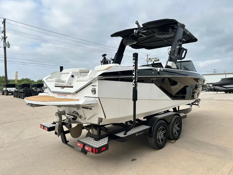 Slide: The Image of Nautique G23 2023 - 6