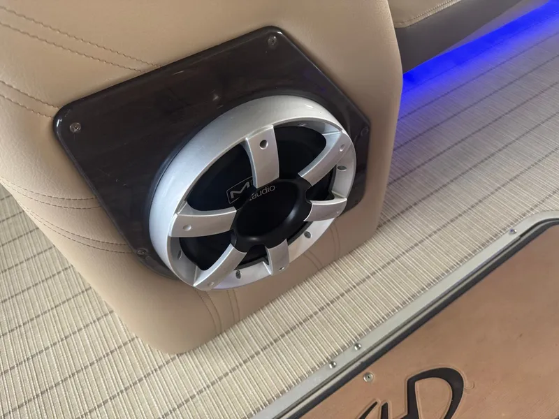 Slide: The Image of Harris 240 Solstice 2018 - 19